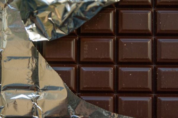 Врач рассказала, сколько шоколада можно съедать за день без вреда для здоровья