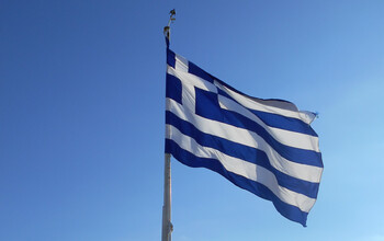 Загранпаспорт с греческой визой теперь можно получить только курьером