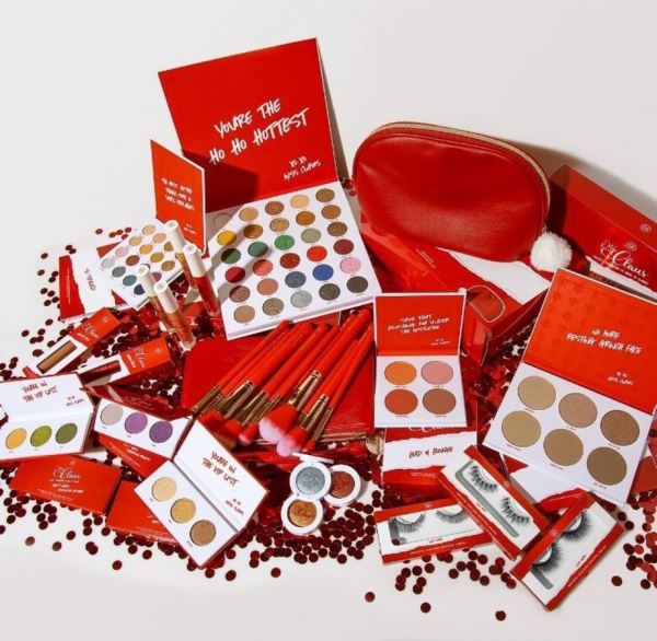 </p>
<p>                        Bh cosmetics:Miss Claus collection</p>
<p>                    